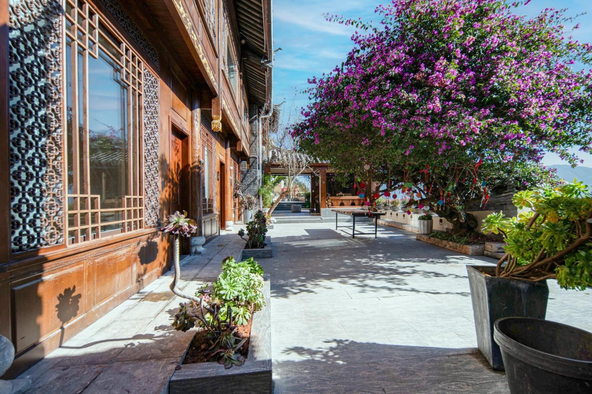 Lijiang Byw Mount View Inn Kültér fotó